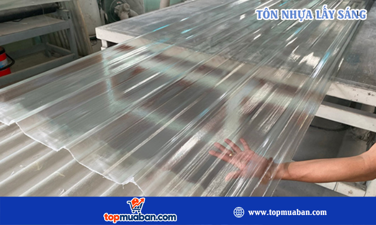 Tôn nhựa lấy sáng